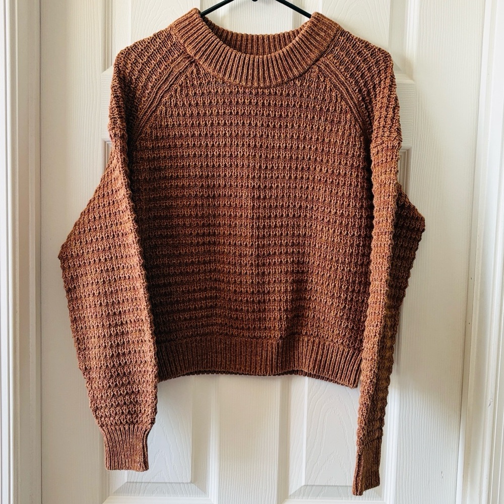 Universal Thread Women's Brown Crew Neck Sweater - image 4